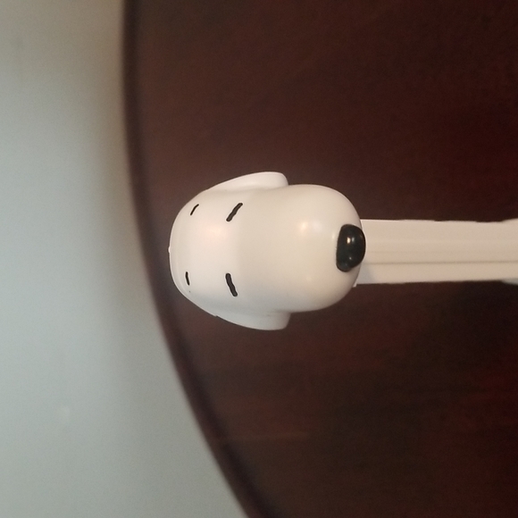 Snoopy Pez Dispenser - Picture 3 of 4